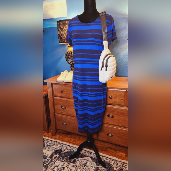 GAP Striped Midi Knit Dress Size M - Picture 7 of 10
